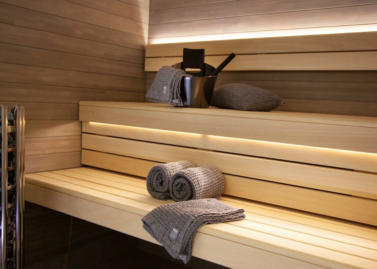 Harvia_Bench_Exclusive_Abachi_p1
